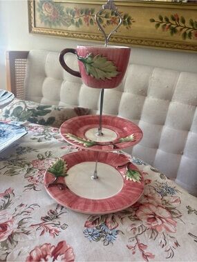 Three-Tier Red Teacup & Plate Display with Leaf Motif